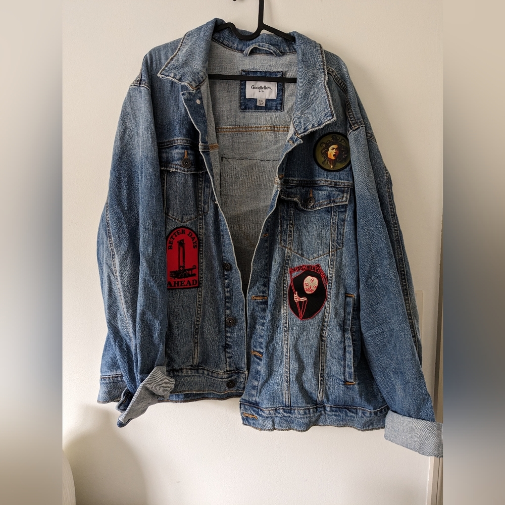 Men's denim jacket with patches